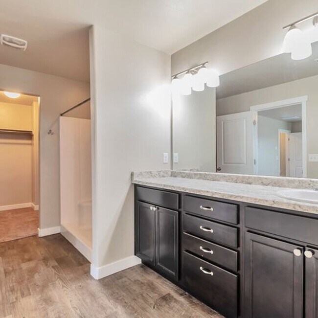 Building Photo - 3688 Golden Sky Ln