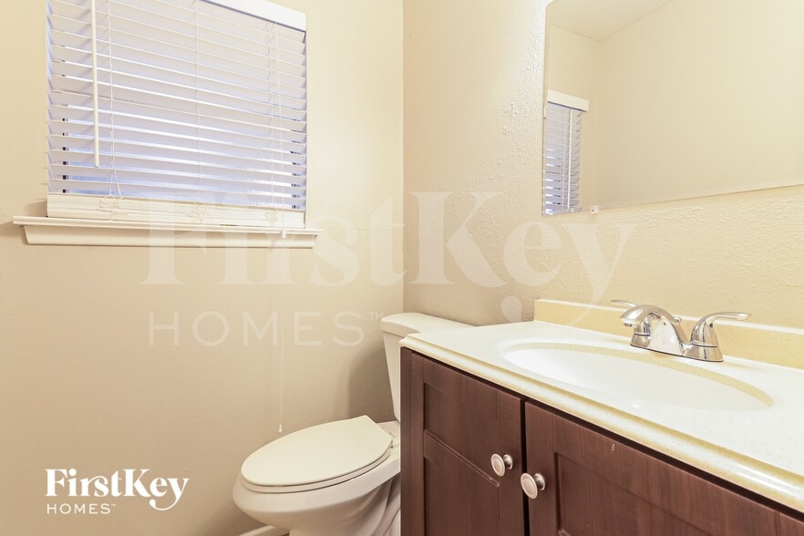 Building Photo - 2514 Old North Rd