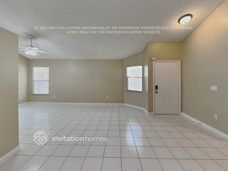 Building Photo - 1333 E Glen Oak Rd