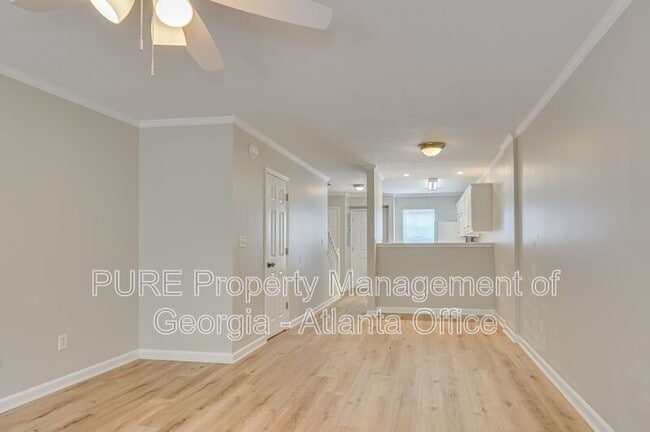 Building Photo - 126 Brittany Way