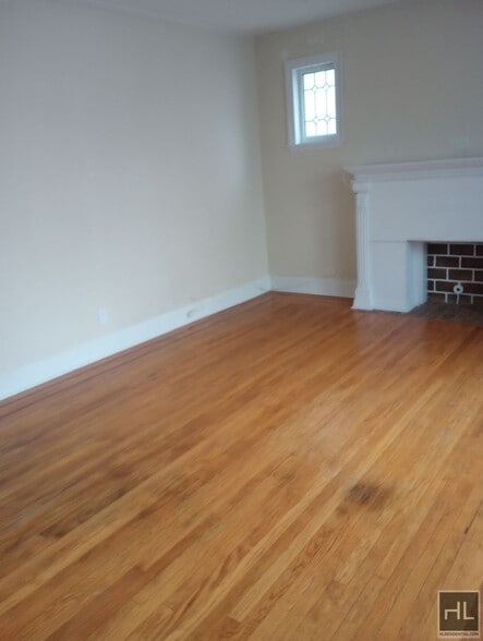 Building Photo - Park Hill Ave, YONKERS,