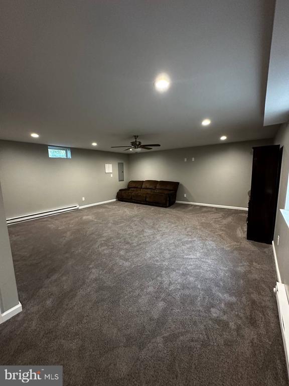 Building Photo - 29 Hilltop Rd