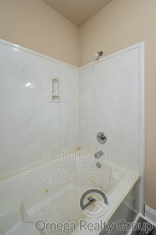 Building Photo - 622 Brandy Dr