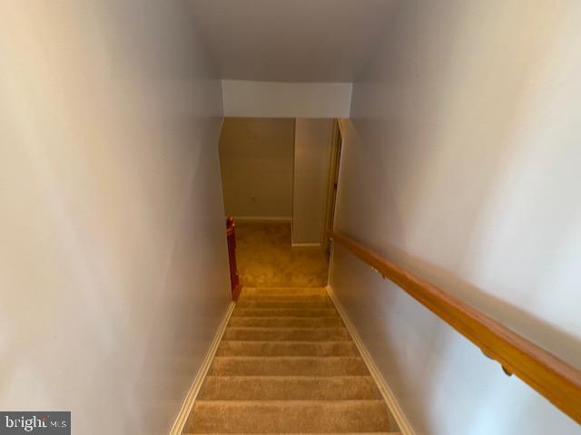 Building Photo - 312 Foxtail Ln