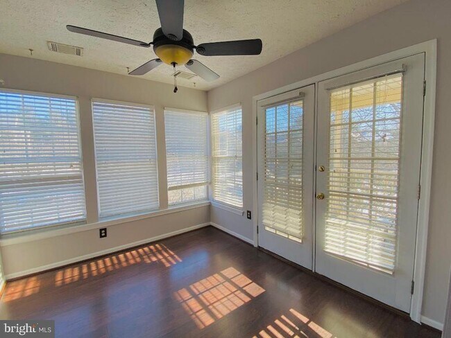 Building Photo - 13107 Briarcliff Terrace