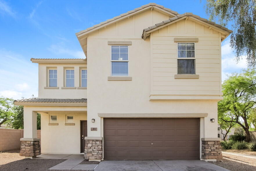 Primary Photo - 2652 S 89th Dr