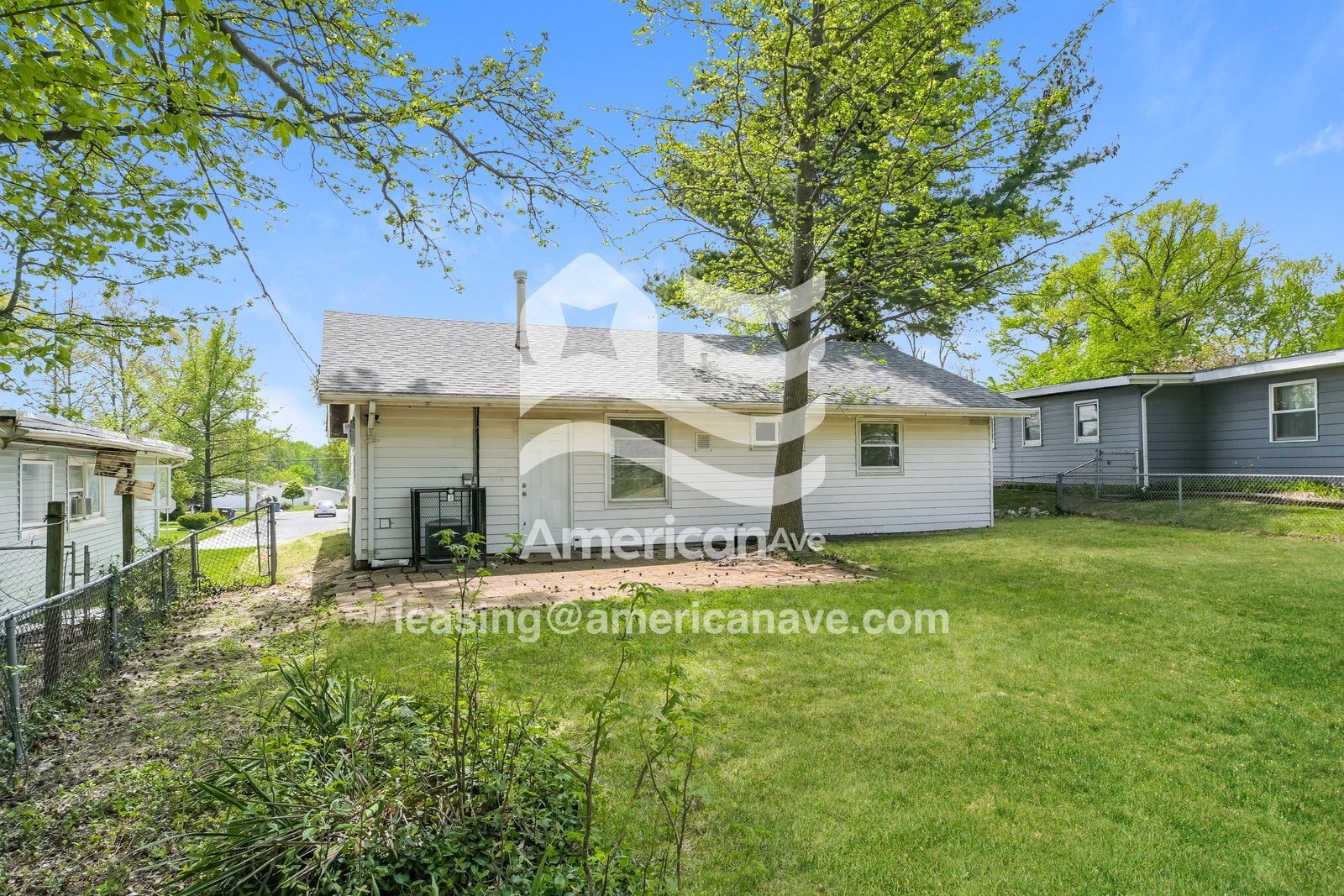 Building Photo - 8433 Engler Ave