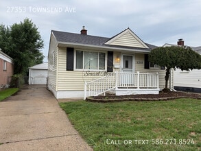 Building Photo - 27353 Townsend Ave