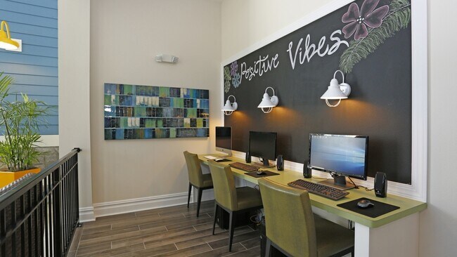 Building Photo - 2770 Mystic Pointe Pkwy