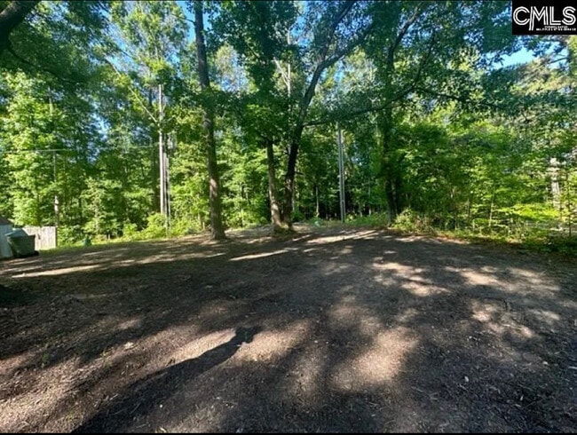 Building Photo - 915 Sandpiper Ln