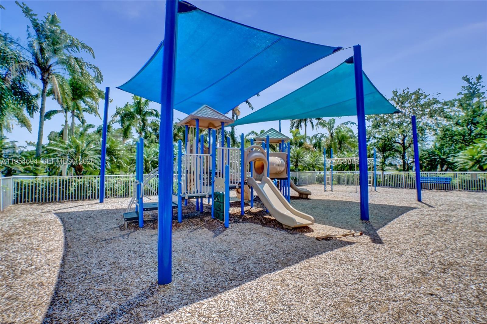 Building Photo - 1367 Camellia Cir