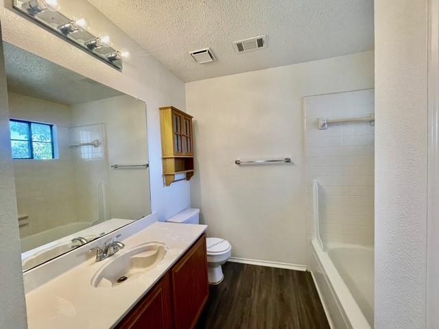 Building Photo - 6709 Driffield Cir W