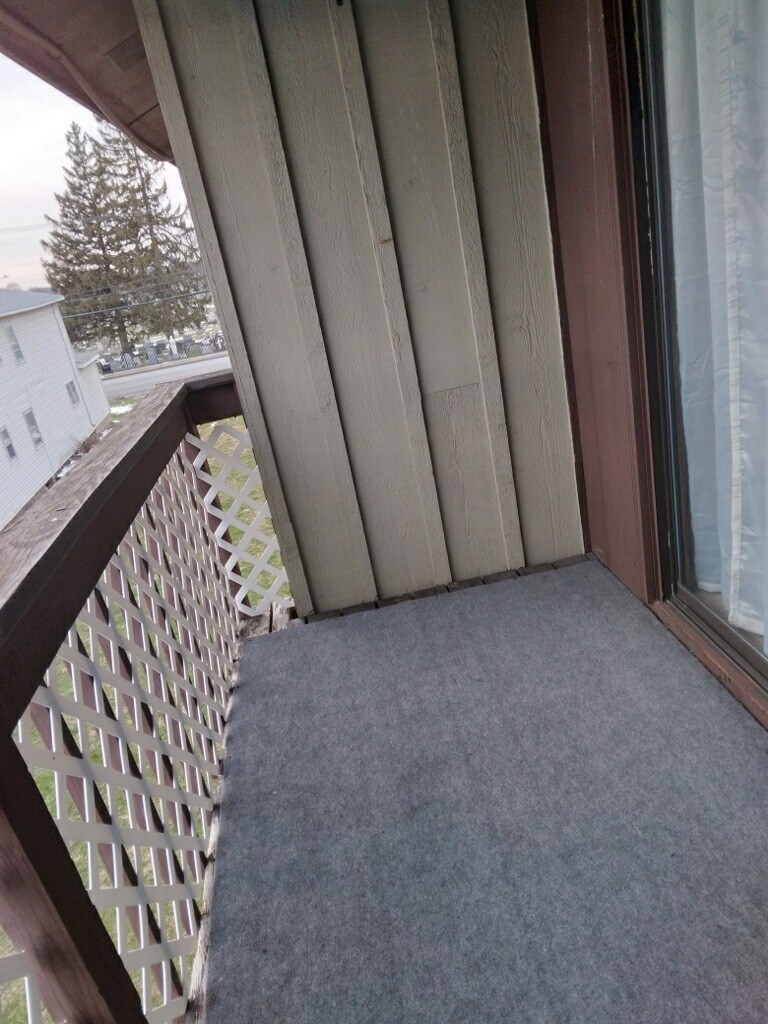 Balcony - 2226 Court St