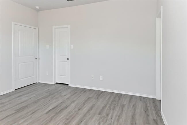 Building Photo - 1031 Imperial Heights Dr