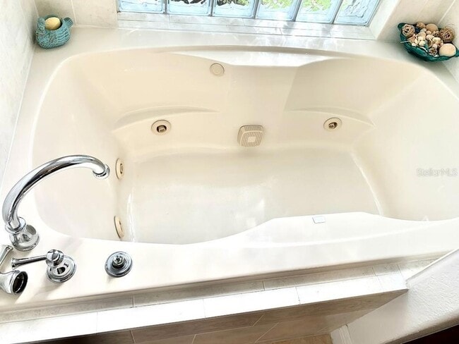 Building Photo - 24312 Westgate Blvd