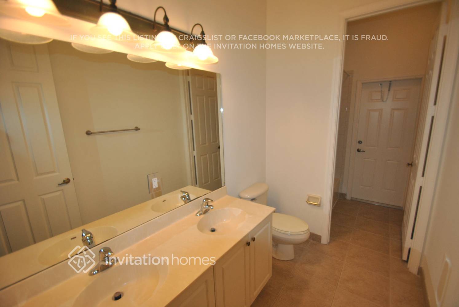 Building Photo - 9646 Savannah Estates Dr