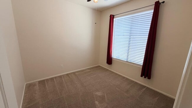 Building Photo - 36414 W Barcelona Ln