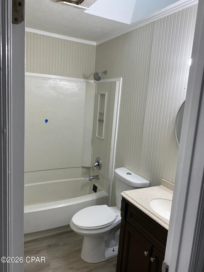 Building Photo - 6615 Enzor St