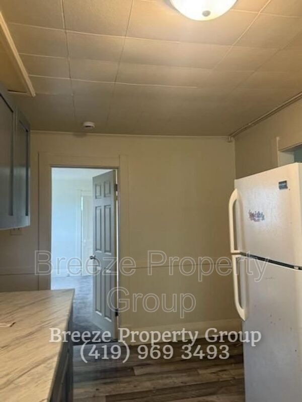 Building Photo - 228 Langdon St