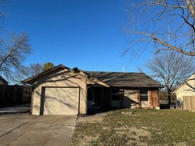 Building Photo - 409 W Matthew