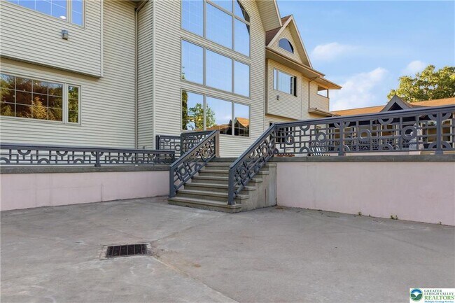 Building Photo - 6271 Batman Rd