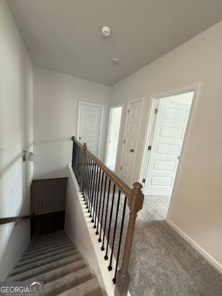 Building Photo - 2340 Ravencliff Dr