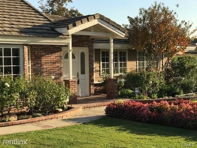 Primary Photo - 5 br, 4 bath House - 824 Larchwood Dr