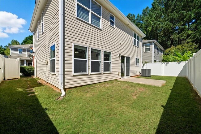 Building Photo - 3698 Roseman Landing