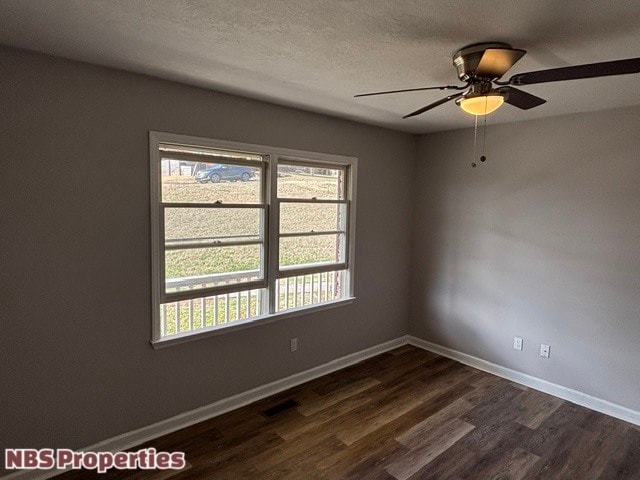 Building Photo - 4520 Ventura Dr