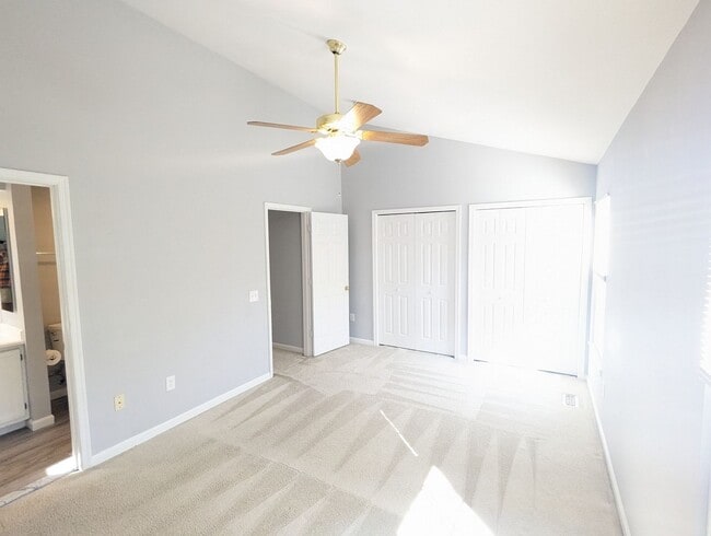 Building Photo - END UNIT townhouse in Ballenger Creek neig...