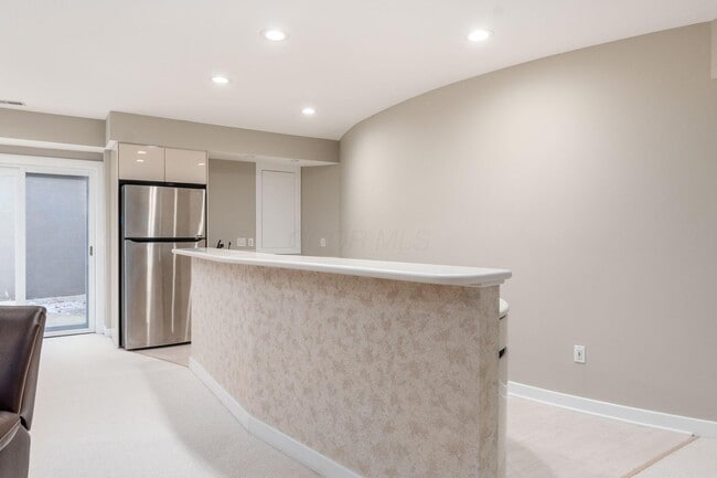 Building Photo - 4602 Sandwich Ct