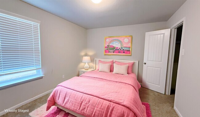 Building Photo - 28726 Pearl Bridge Ln