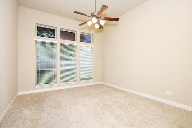 Building Photo - 16810 Bonnyton Dr