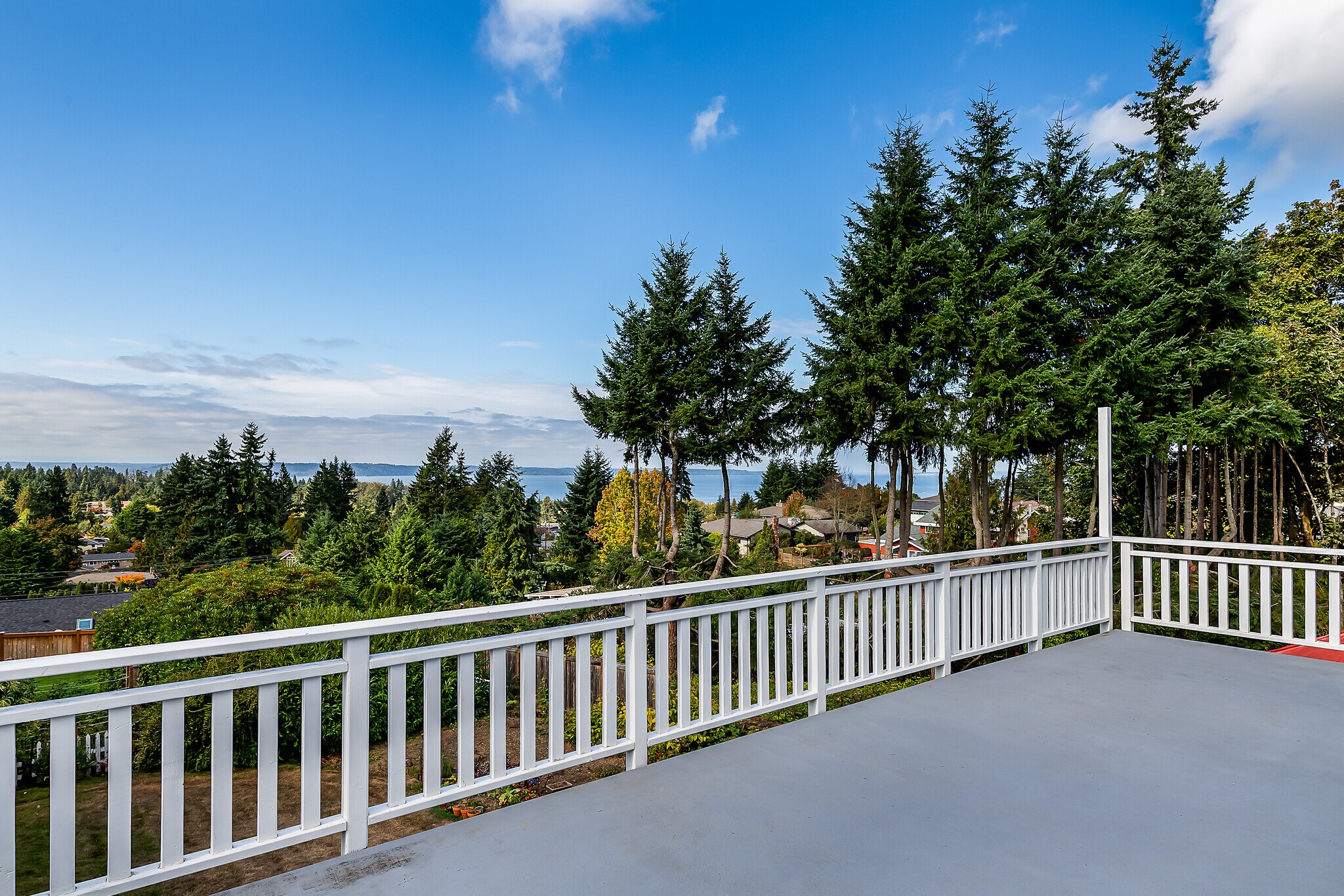 Large deck with sound view - 22224 98th Ave W