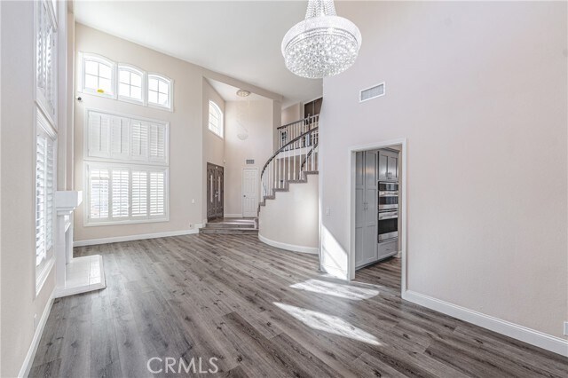 Building Photo - 429 Somerset Cir