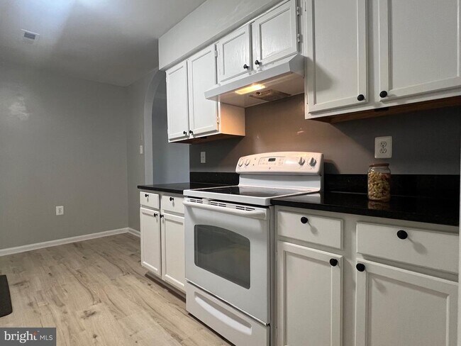 Building Photo - 10448 Rapidan Ln