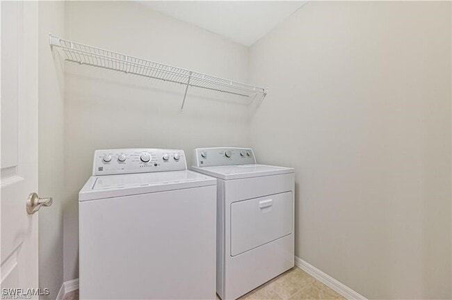 Building Photo - 3805 Tilbor Circle