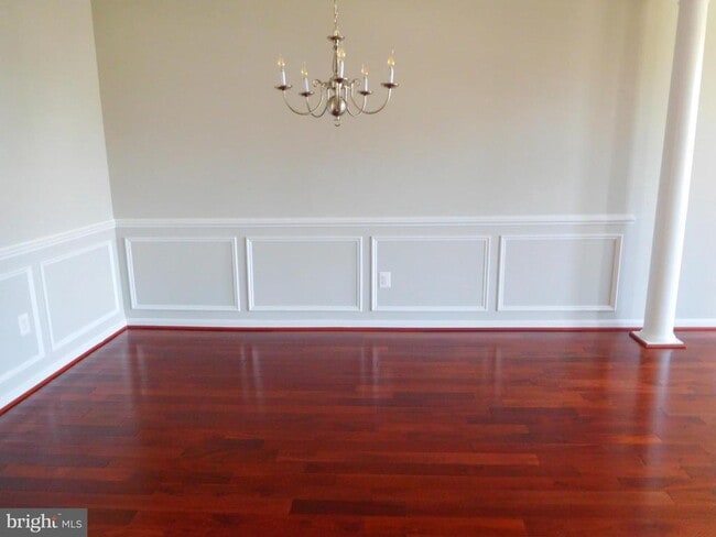 Building Photo - 9828 Smithview Pl