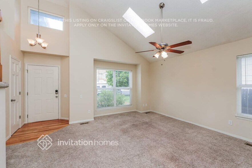 Building Photo - 3455 Birnamwood Dr