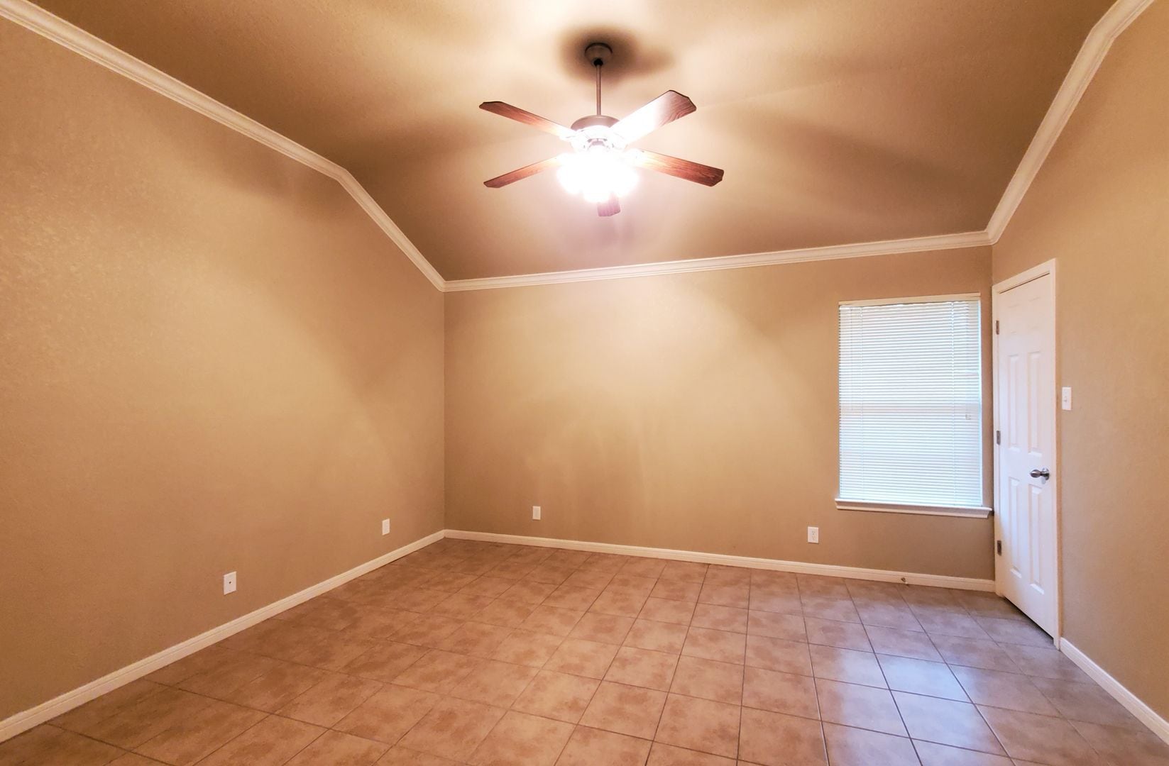 Building Photo - 1306 Powder River Dr