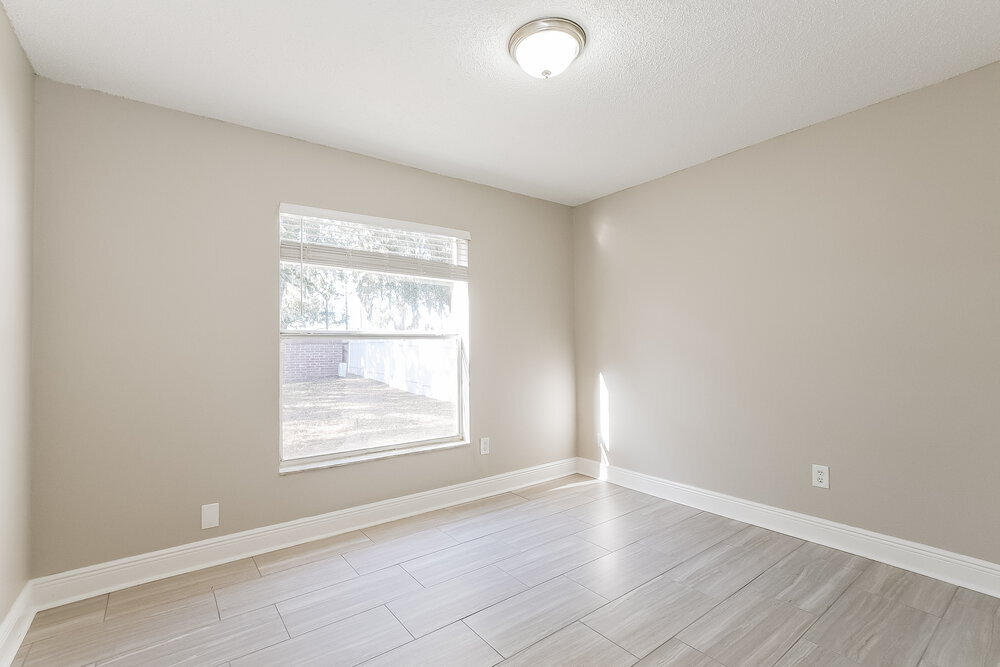 Building Photo - 2970 Stillwater Dr