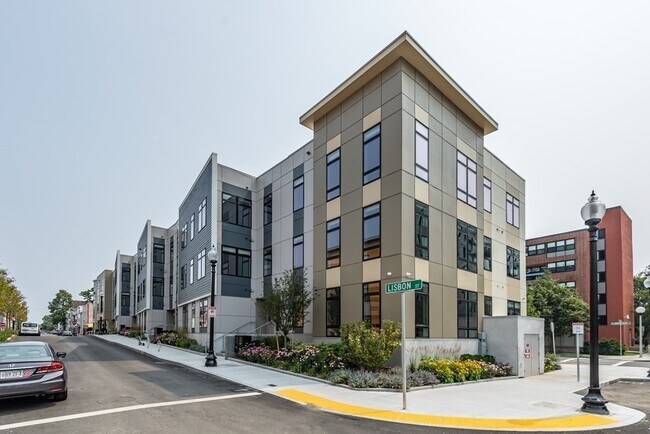 Building Photo - 3 Lisbon St