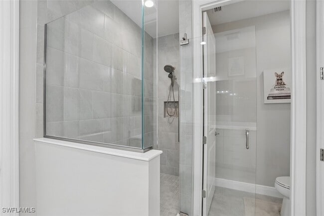 Building Photo - 2567 Seychelles Dr