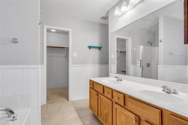 Building Photo - 9901 George Bush Dr