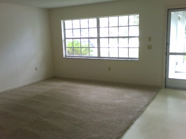 Building Photo - 7427 Mead Dr