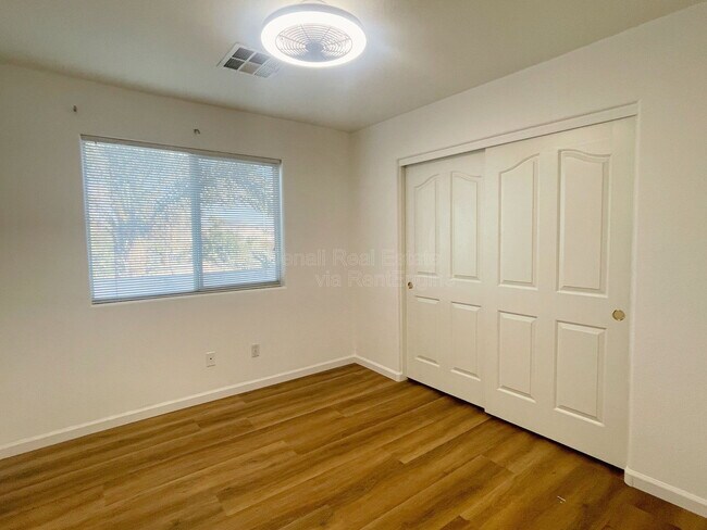 Building Photo - 2211 S Harper