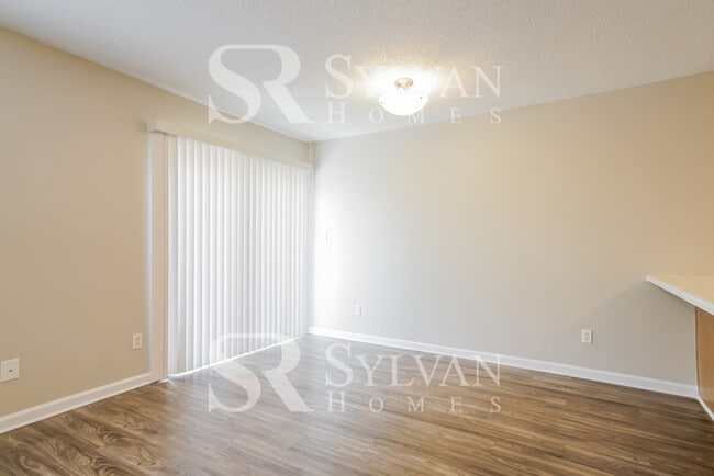 Building Photo - Everything you have been dreaming of is here. Lease today!