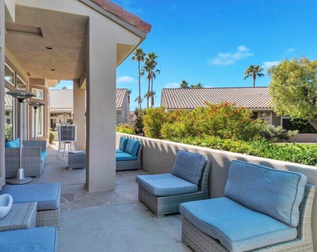 Building Photo - 38635 Orangecrest Rd
