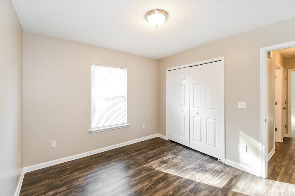 Building Photo - 1321 Spruce St