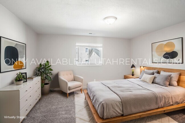 Building Photo - 138 S 300 W